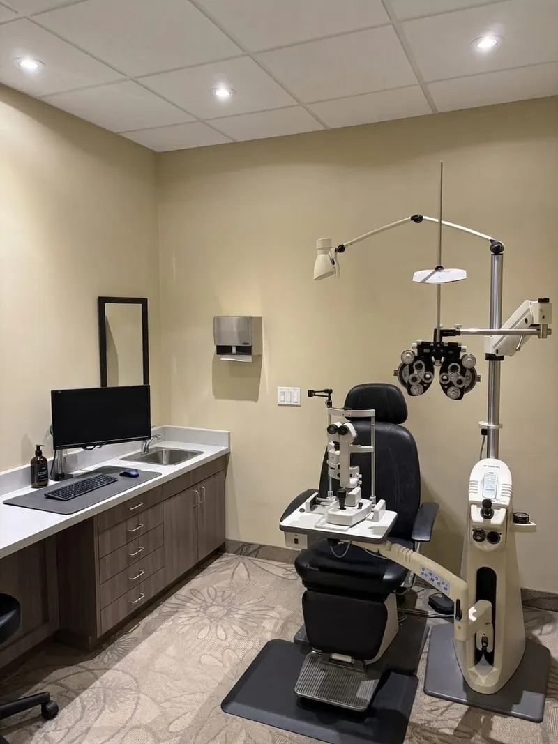 An exam room at Argyle Optometry